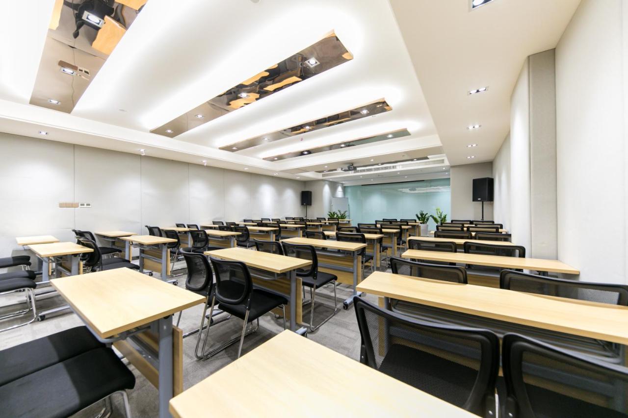 Hotel Ibis Styles Hongqiao Airport Shanghai